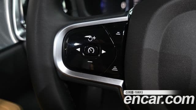 Volvo V60 Cross Country 2025 — Фото 17/20