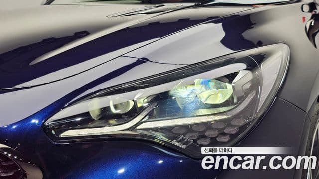 Kia Stinger 2019 — Şəkil 17/34