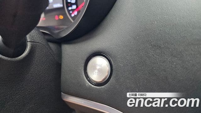 Kia Stinger 2019 — Şəkil 11/34