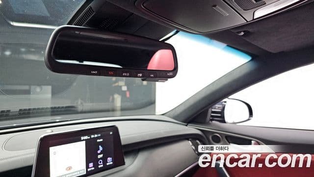 Kia Stinger 2019 — Şəkil 26/34