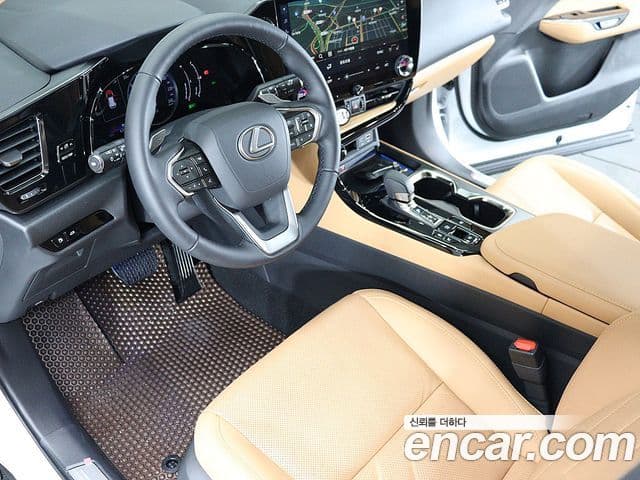 Lexus NX350h 2026 — Фото 14/19