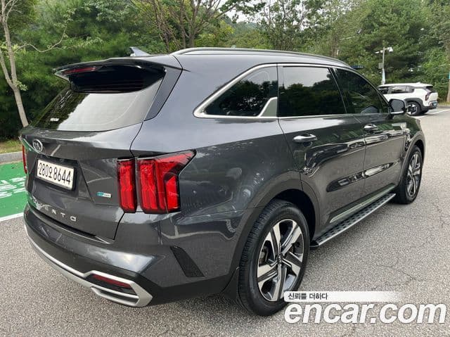 Kia Sorento 2020 — Фото 4/19
