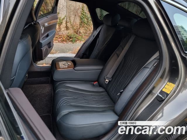 Genesis G80 2022 — ფოტო 7/20