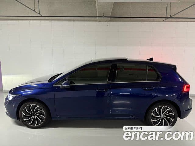 Volkswagen Golf 2022 — ფოტო 1/19