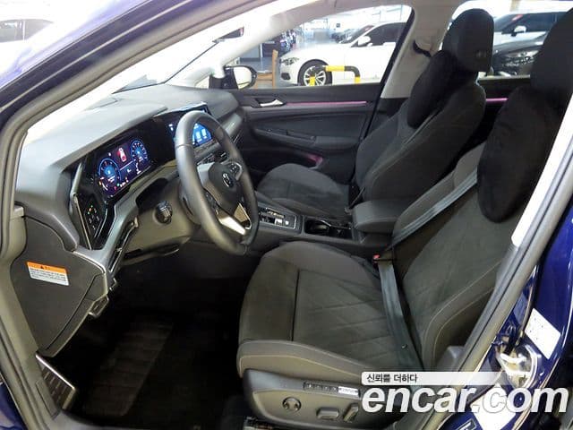 Volkswagen Golf 2022 — ფოტო 4/19
