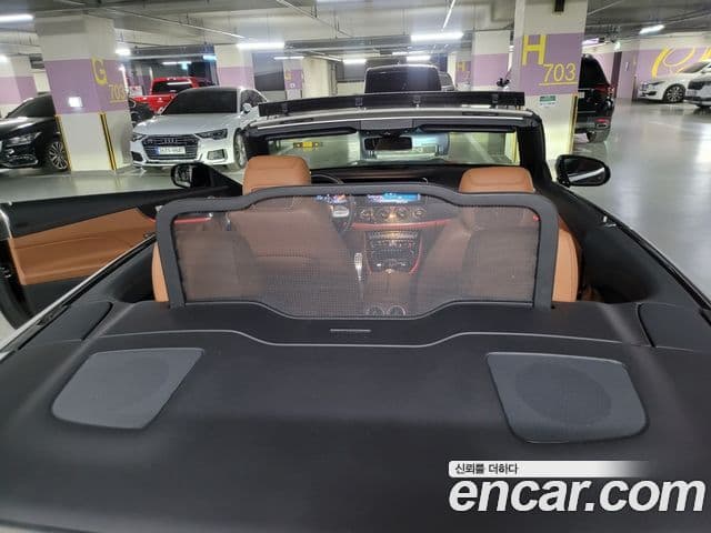 Mercedes-Benz E-Class 2019 — Şəkil 8/20