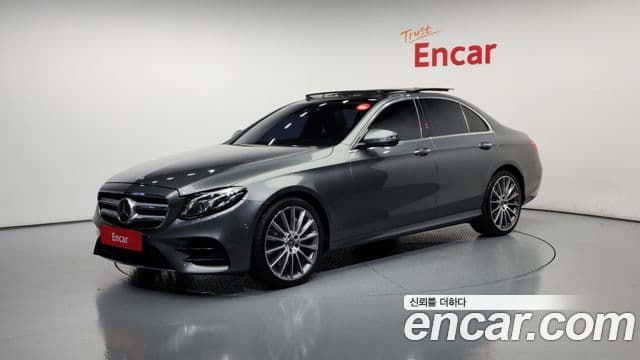 Mercedes-Benz E-Class 2019 — Şəkil 11/20