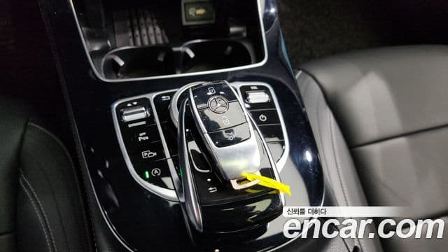 Mercedes-Benz E-Class 2019 — Şəkil 9/20