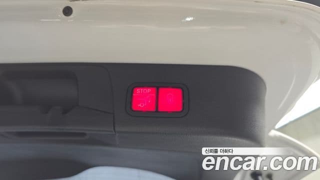 Mercedes-Benz GLB-Class 2020 — Photo 20/20