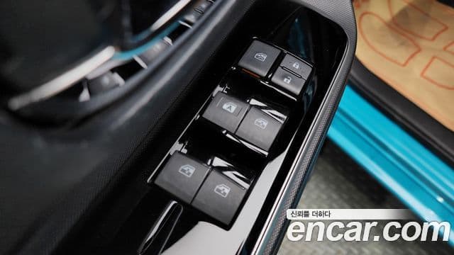 Toyota Prius C 2018 — Şəkil 4/20