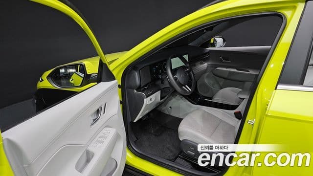 Hyundai Kona 2023 — Şəkil 10/20