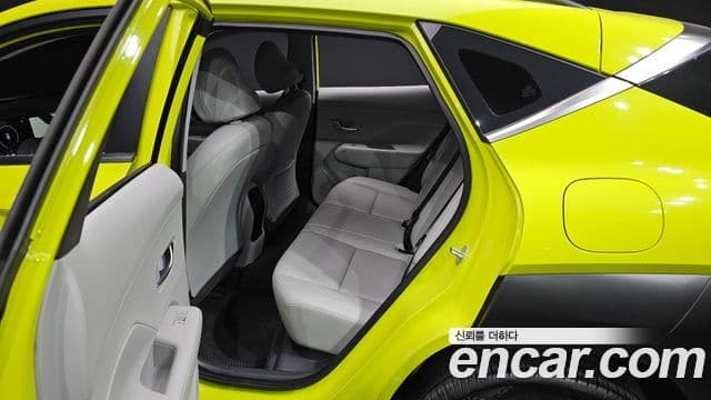 Hyundai Kona 2023 — Şəkil 11/20