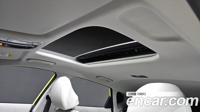 Hyundai Kona 2023 — Şəkil 18/20