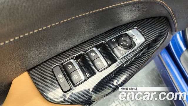 Kia K5 2020 — ფოტო 14/20