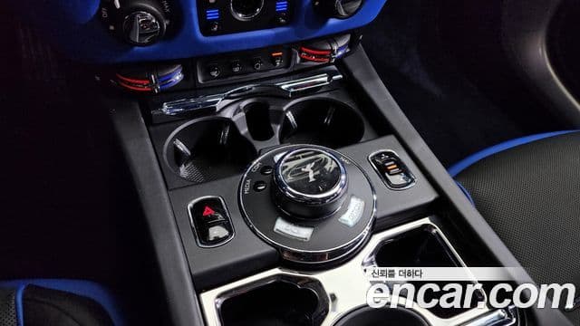 Rolls-Royce Wraith 2019 — ფოტო 18/20