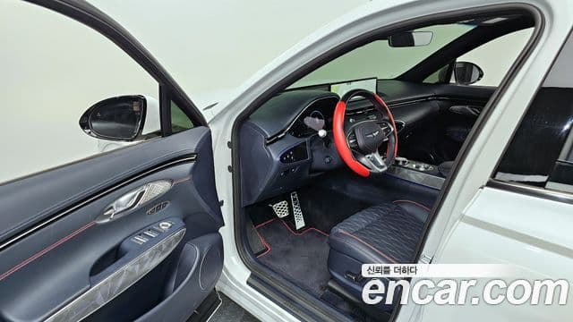 Genesis GV70 2023 — ფოტო 11/20
