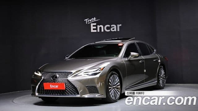 Lexus LS500h 2024 — Şəkil 1/20