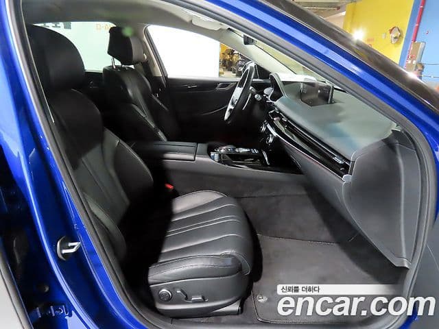 Genesis Electrified G80 2020 — ფოტო 10/20