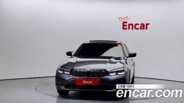 BMW 3 Series 2019 — ფოტო 3/20