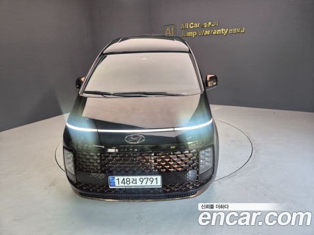 Hyundai Staria 2023 — Photo 6/19