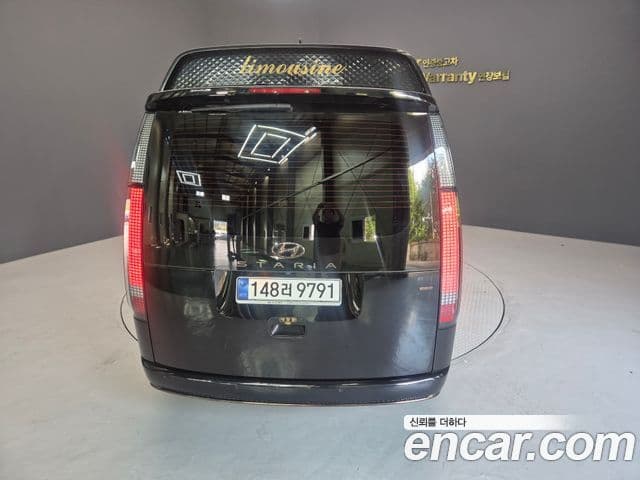 Hyundai Staria 2023 — Photo 15/19