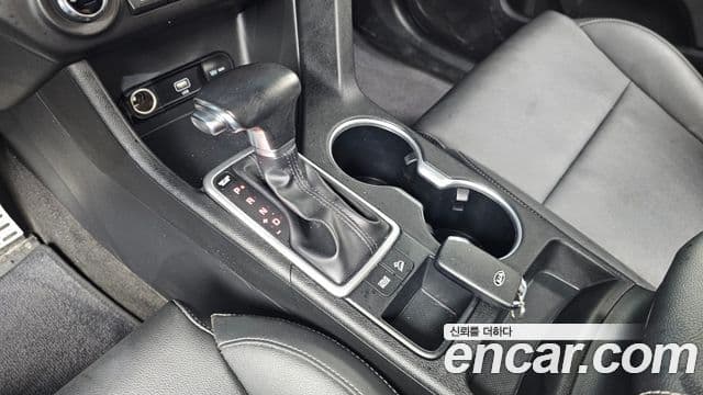 Kia Sportage The Bold 2020 — Photo 2/20