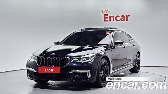 BMW 7 Series 2019 — Photo 13/20