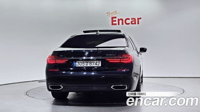 BMW 7 Series 2019 — Photo 20/20