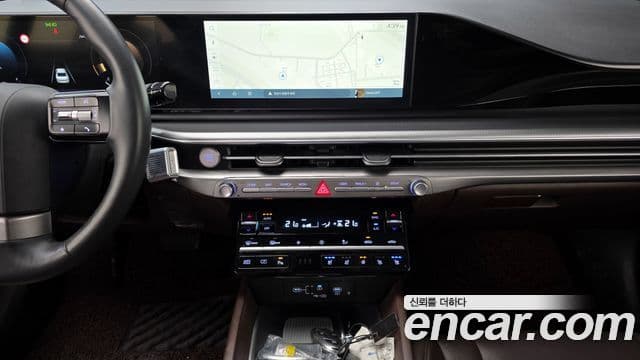 Hyundai Grandeur Hybrid 2023 — Photo 3/20