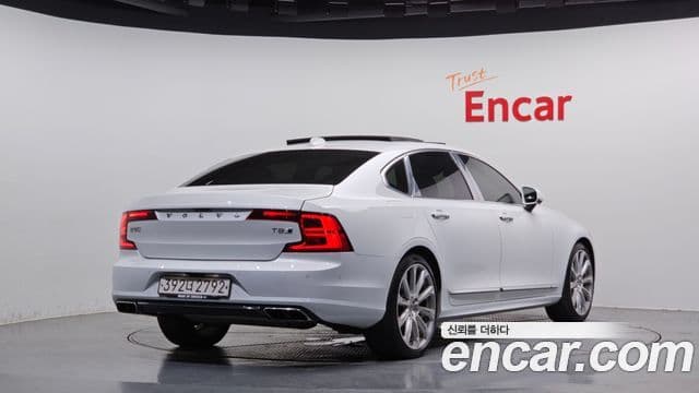 Volvo S90 2020 — ფოტო 4/20