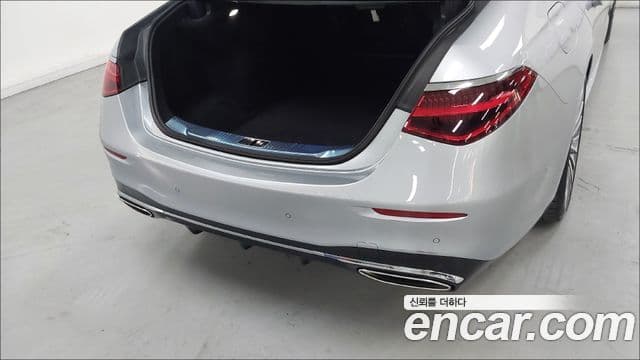 Mercedes-Benz S-Class 2023 — Фото 11/18