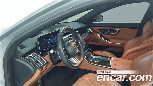 Mercedes-Benz S-Class 2023 — Фото 13/18