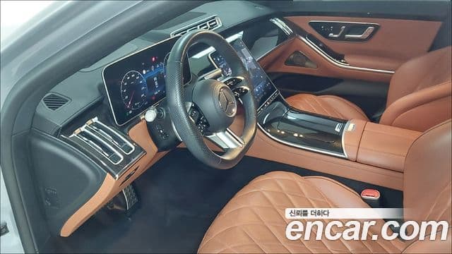 Mercedes-Benz S-Class 2023 — Фото 14/18