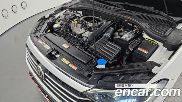 Volkswagen Jetta 2020 — Photo 5/20