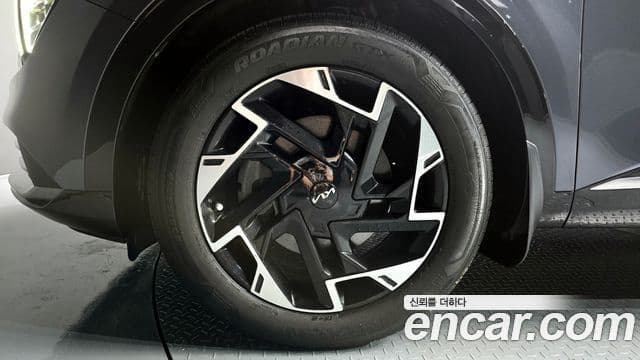 Kia Sportage 2023 — фото 5 из 20