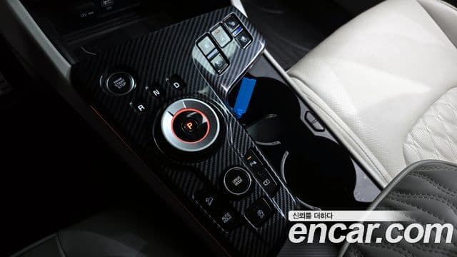 Kia Sportage 2023 — ფოტო 9/20
