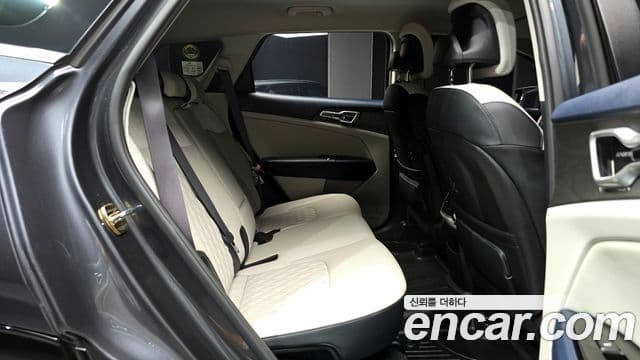 Kia Sportage 2023 — ფოტო 12/20