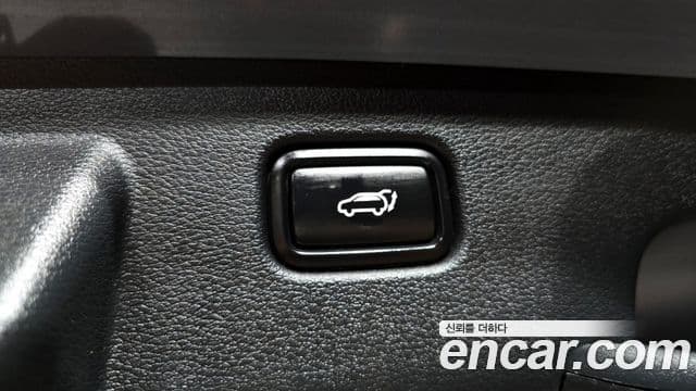 Kia Sportage 2023 — ფოტო 20/20