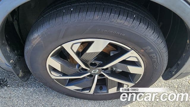 Renault Samsung QM6 2023 — Фото 13/14