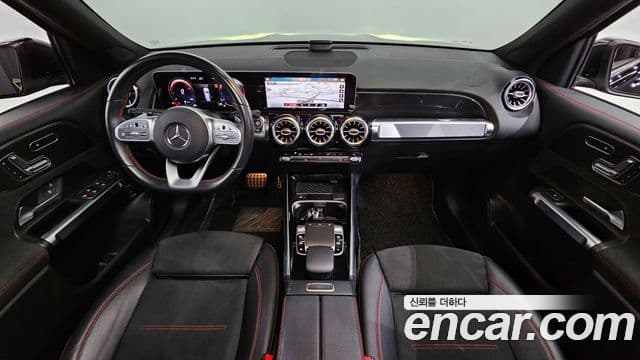 Mercedes-Benz GLB-Class 2020 — Şəkil 7/20