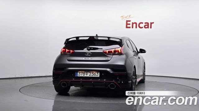 Hyundai Veloster 2021 — ფოტო 3/20