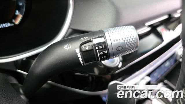 Genesis Electrified G80 2021 — Şəkil 14/20