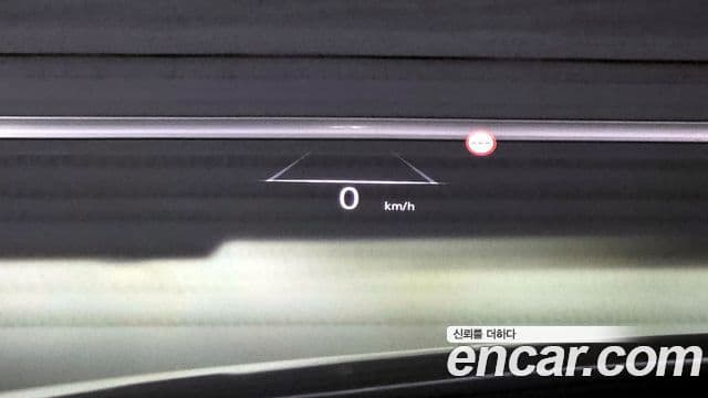 Genesis Electrified G80 2021 — Şəkil 15/20