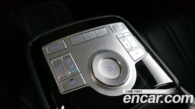 Genesis Electrified G80 2021 — Şəkil 19/20