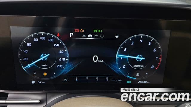 Kia Carnival 2022 — Şəkil 8/20
