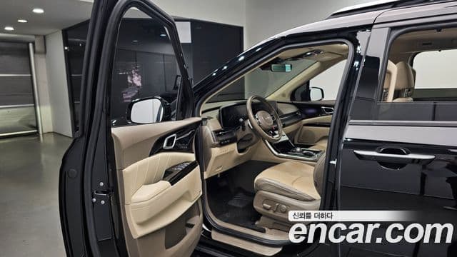 Kia Carnival 2022 — Şəkil 11/20