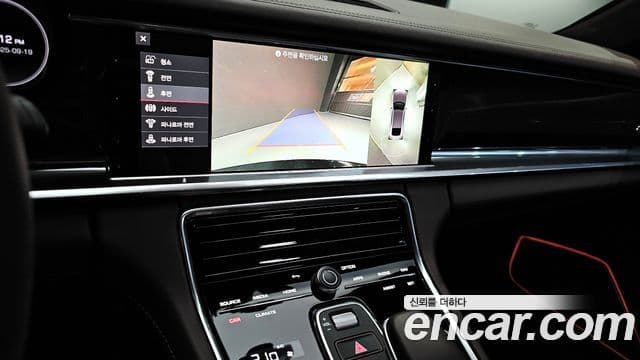 Porsche Panamera 2021 — Şəkil 16/20