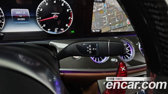 Mercedes-Benz E-Class 2018 — ფოტო 9/20