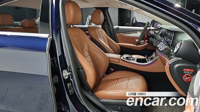 Mercedes-Benz E-Class 2018 — ფოტო 10/20