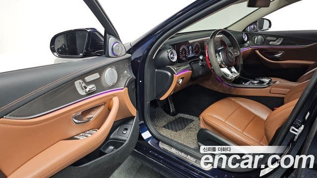 Mercedes-Benz E-Class 2018 — ფოტო 11/20